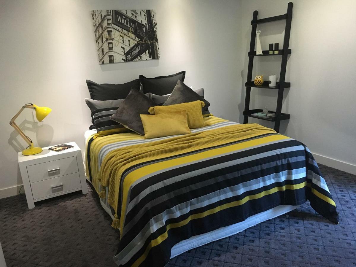 The Sinatra Holiday House - Couples Retreat Mulwala Εξωτερικό φωτογραφία