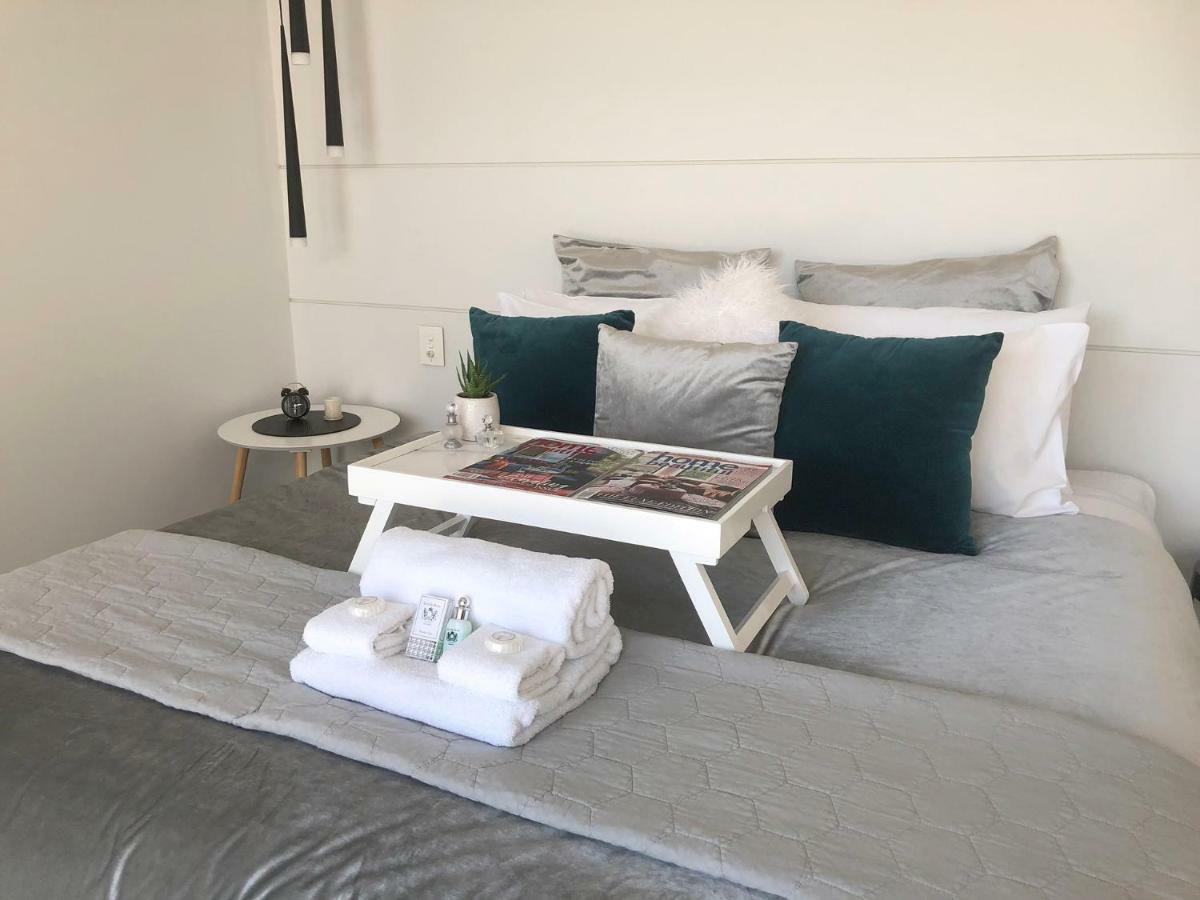 The Sinatra Holiday House - Couples Retreat Mulwala Εξωτερικό φωτογραφία
